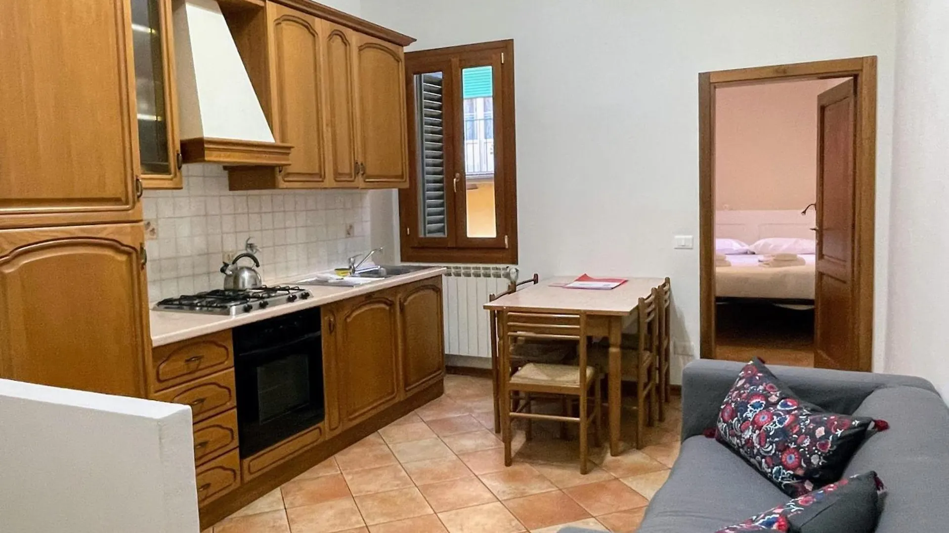 Fiume & Zannoni Apartments By 360Rentals Florence