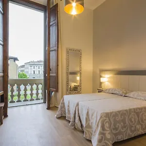 Apartment Iris By Mmega, Florence