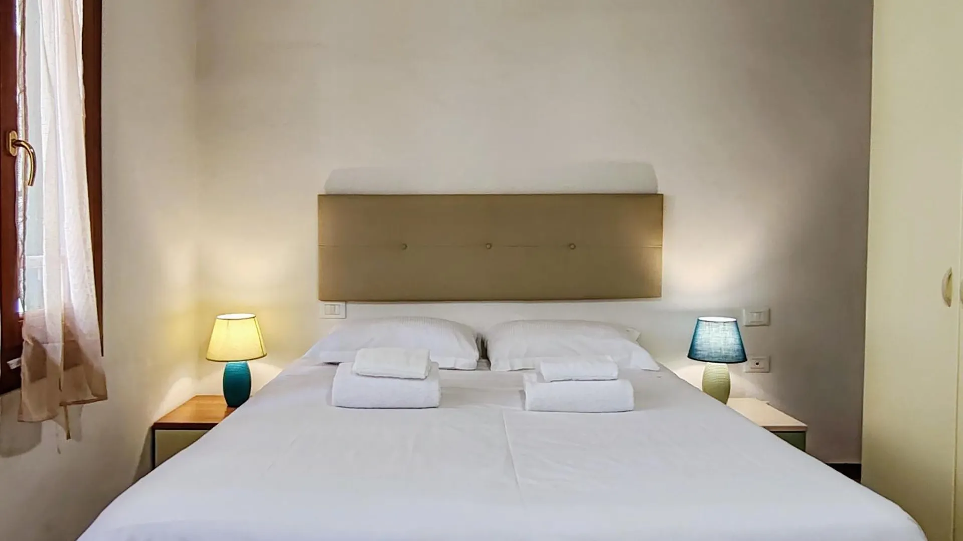 Fiume & Zannoni Apartments By 360Rentals Florence Italy